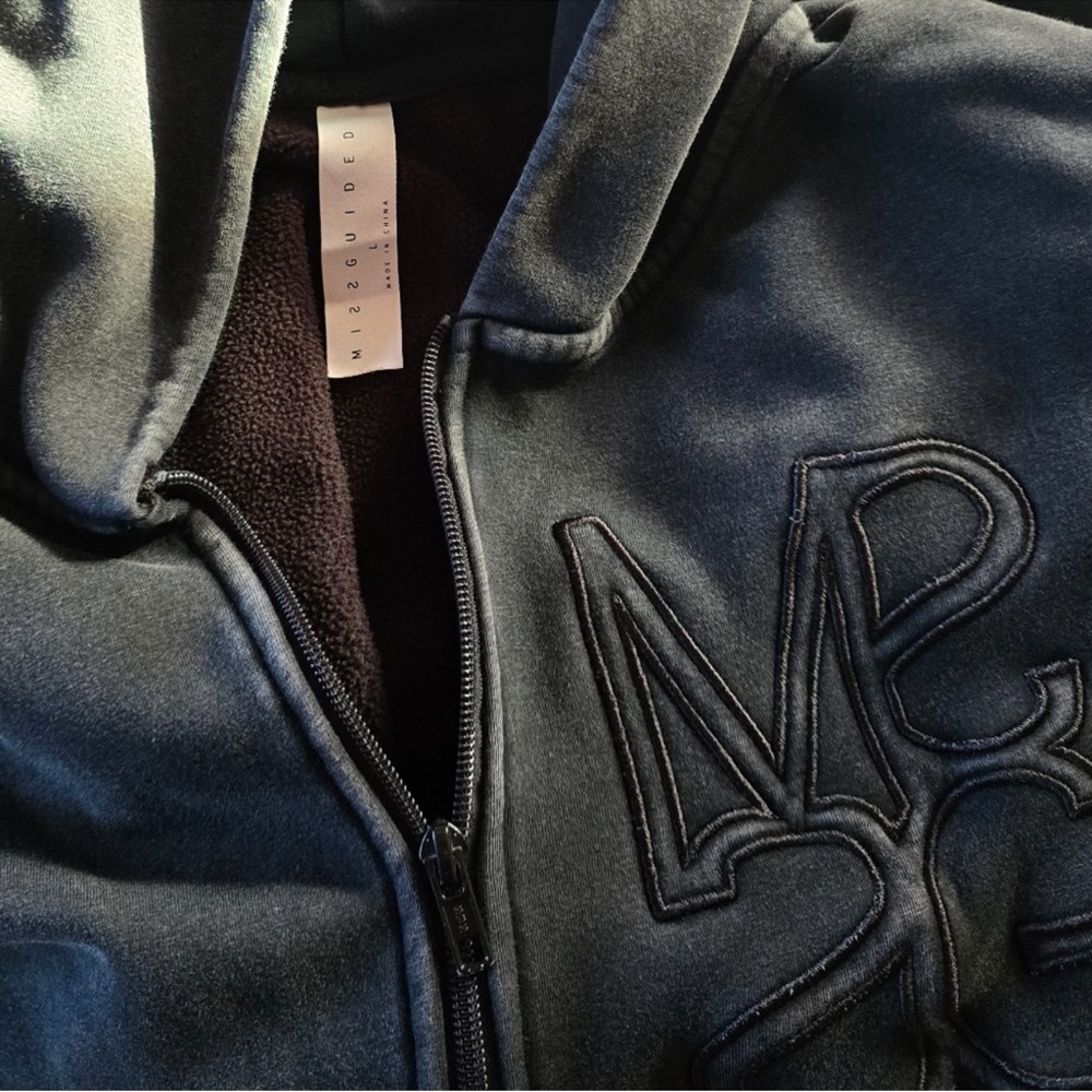 Missguided + Charcoal Utility Jacket - Picture 6 of 6